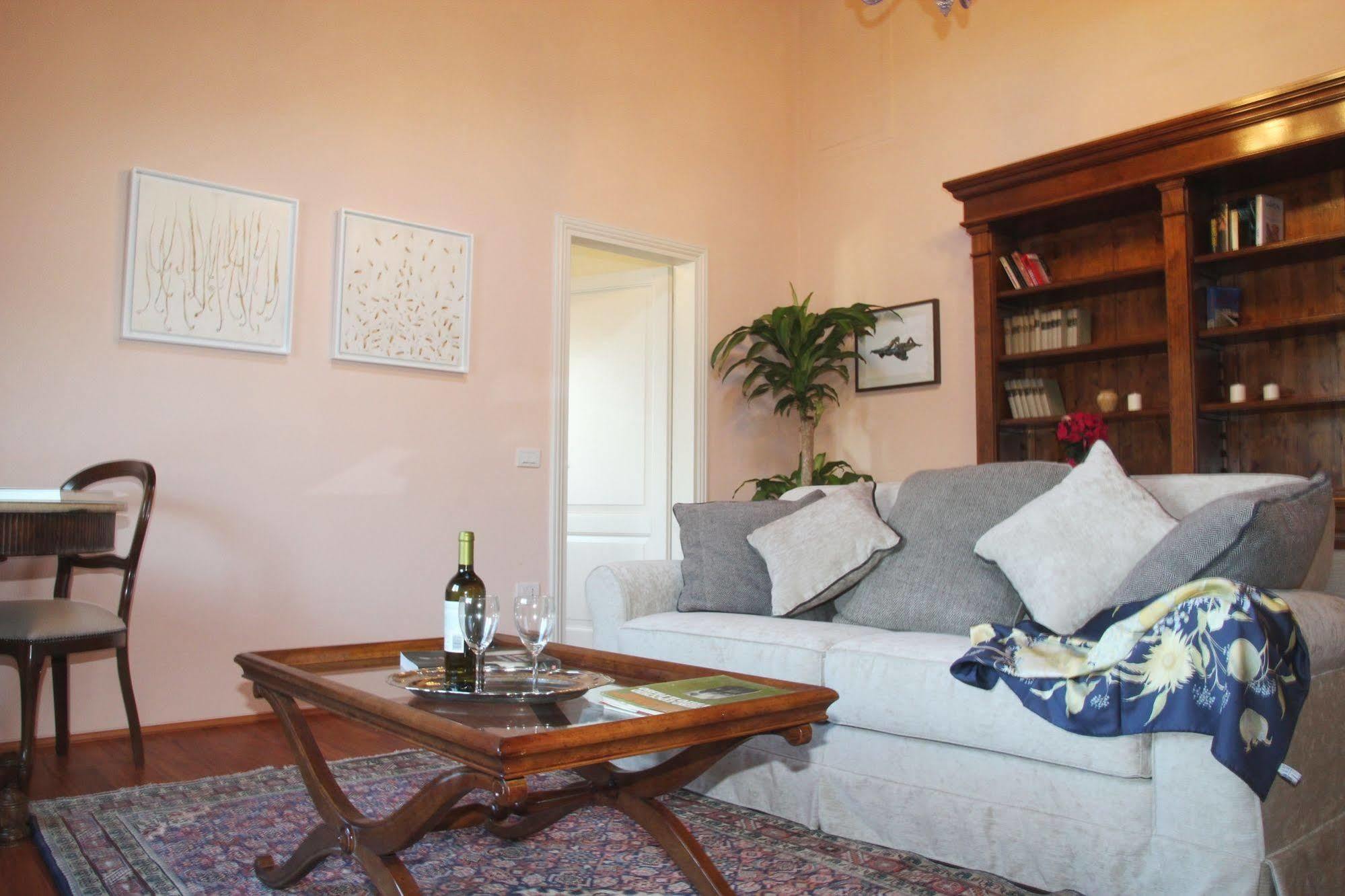 Florence View Apartments Экстерьер фото