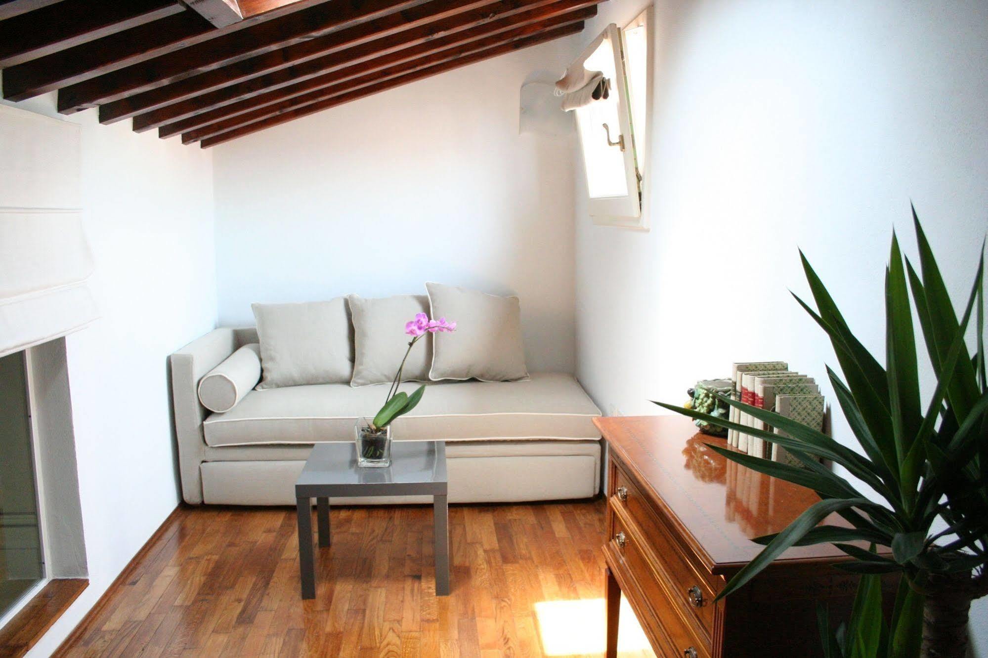 Florence View Apartments Экстерьер фото