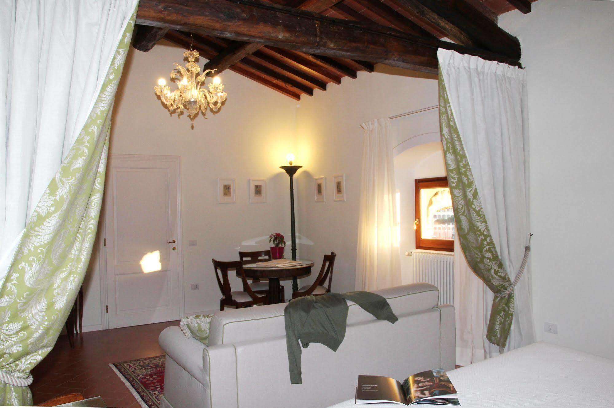 Florence View Apartments Экстерьер фото