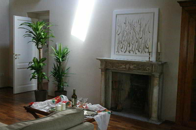 Florence View Apartments Экстерьер фото